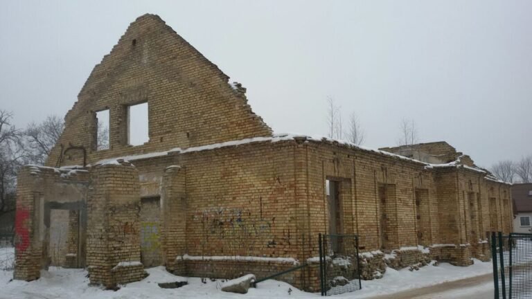 Centro statyba – Pradinė pastato būklė – nuotrauka 2